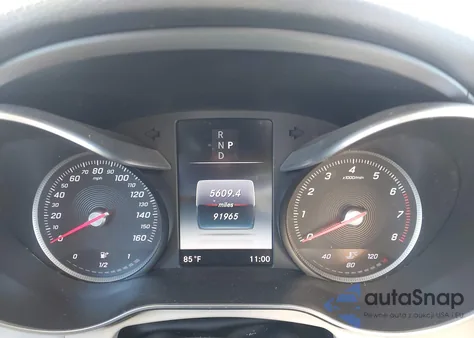 2017 Mercedes-Benz Glc 300 from USA, damaged, VIN WDC0G4JB9HV012496